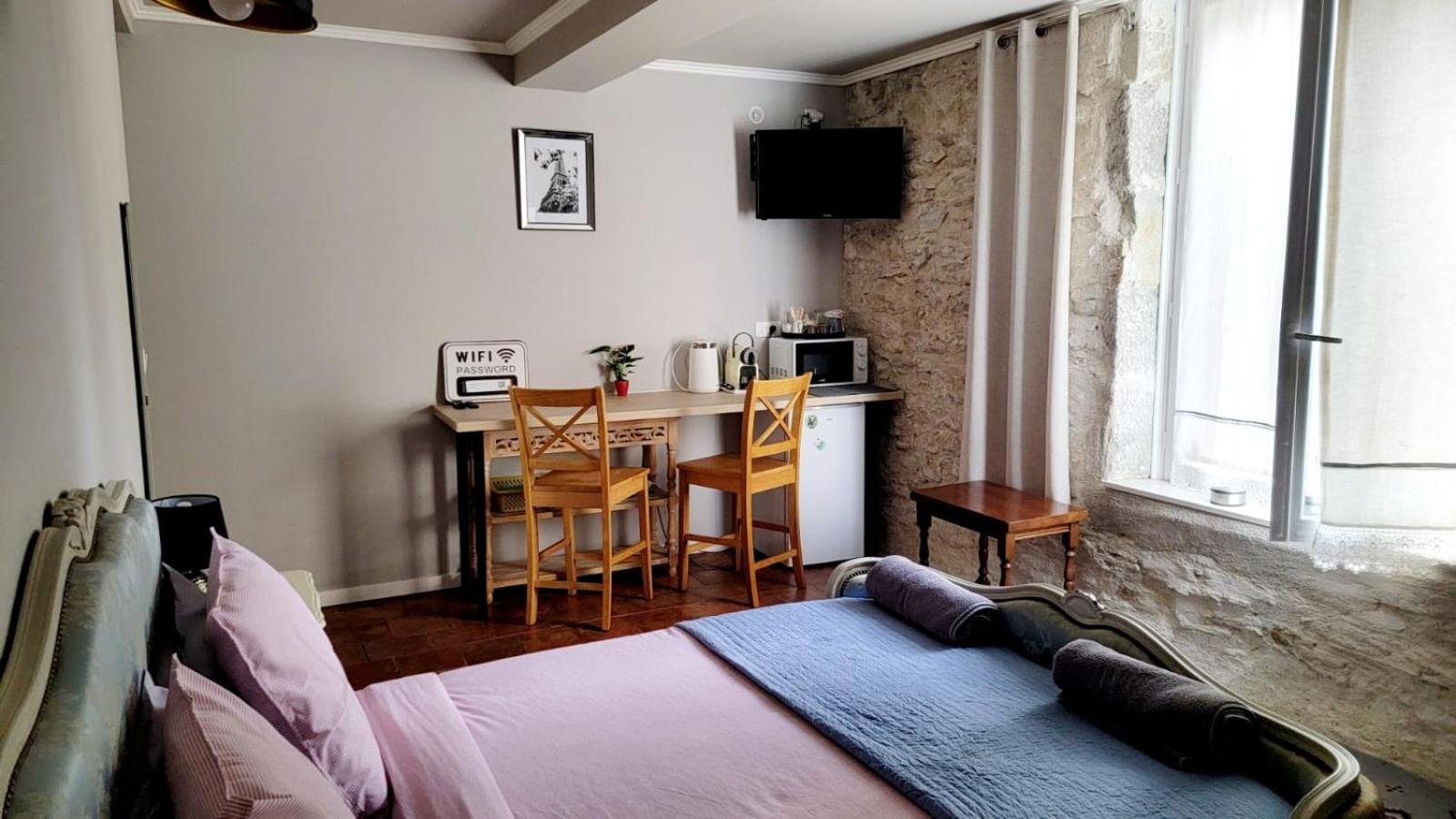 Decouvrez Une Ancienne Maison De Drapier Du XVII Siecle Au Coeur De Bastide Carcassonne Room photo